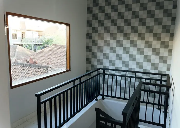 ホームステイ Dara House *