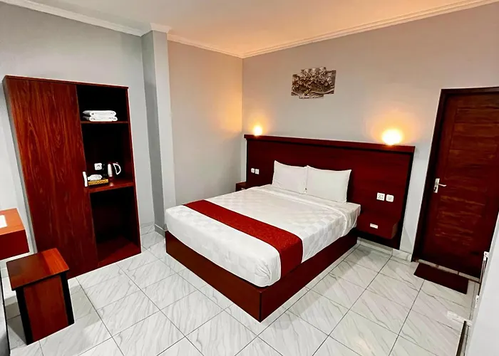 Dara House *